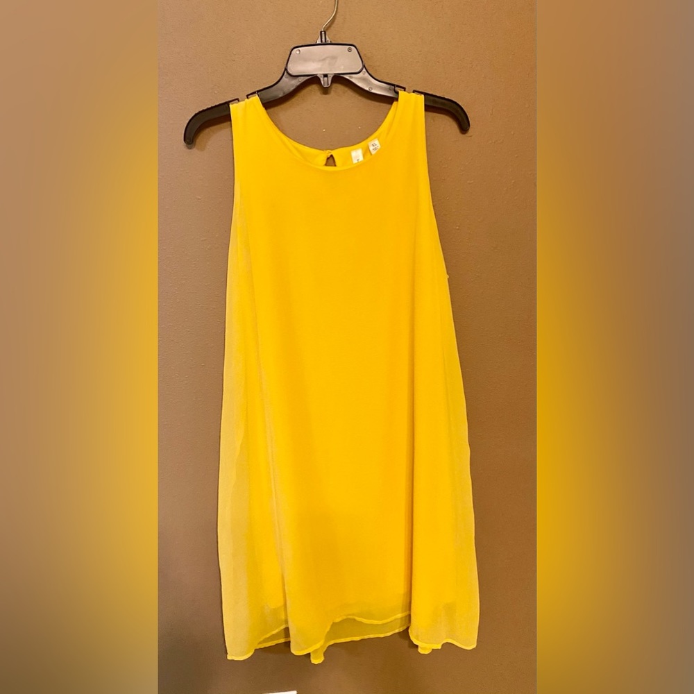 Ladies xl tacera yellow shift dress never worn